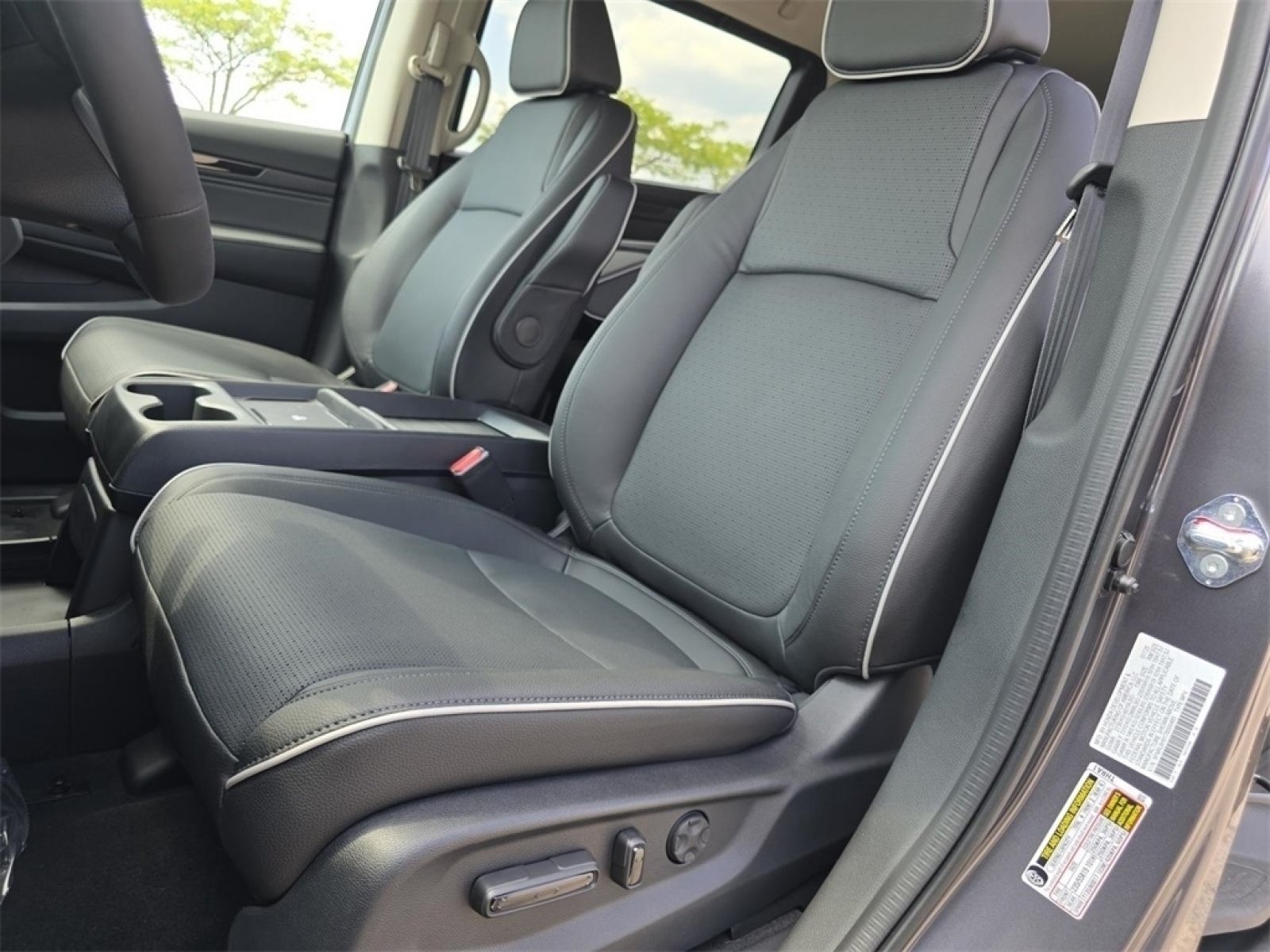2026 Honda Odyssey Elite - Photo 29