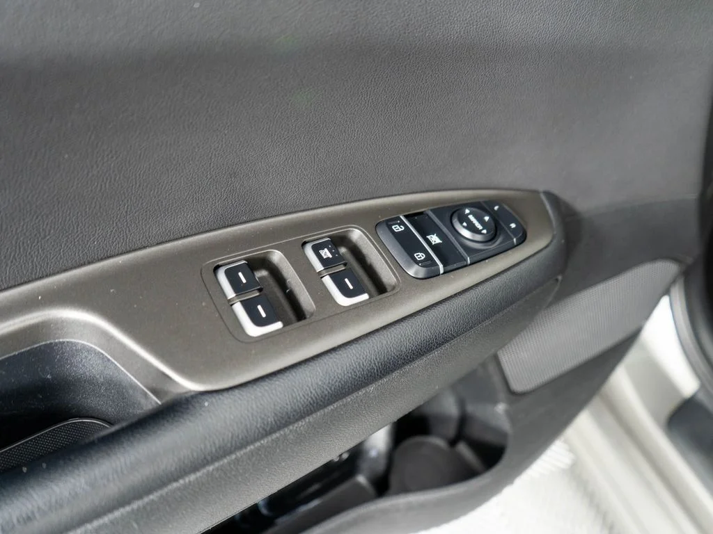 Used 2016 Gray Kia LX image 22