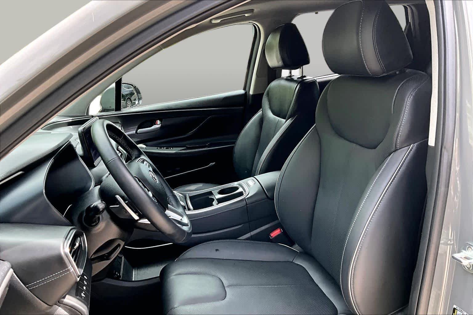 Used 2022 Hampton Gray Hyundai Limited image 8