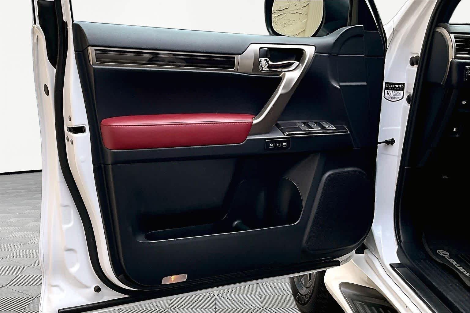 Used 2021 Starfire Pearl Lexus Premium image 22