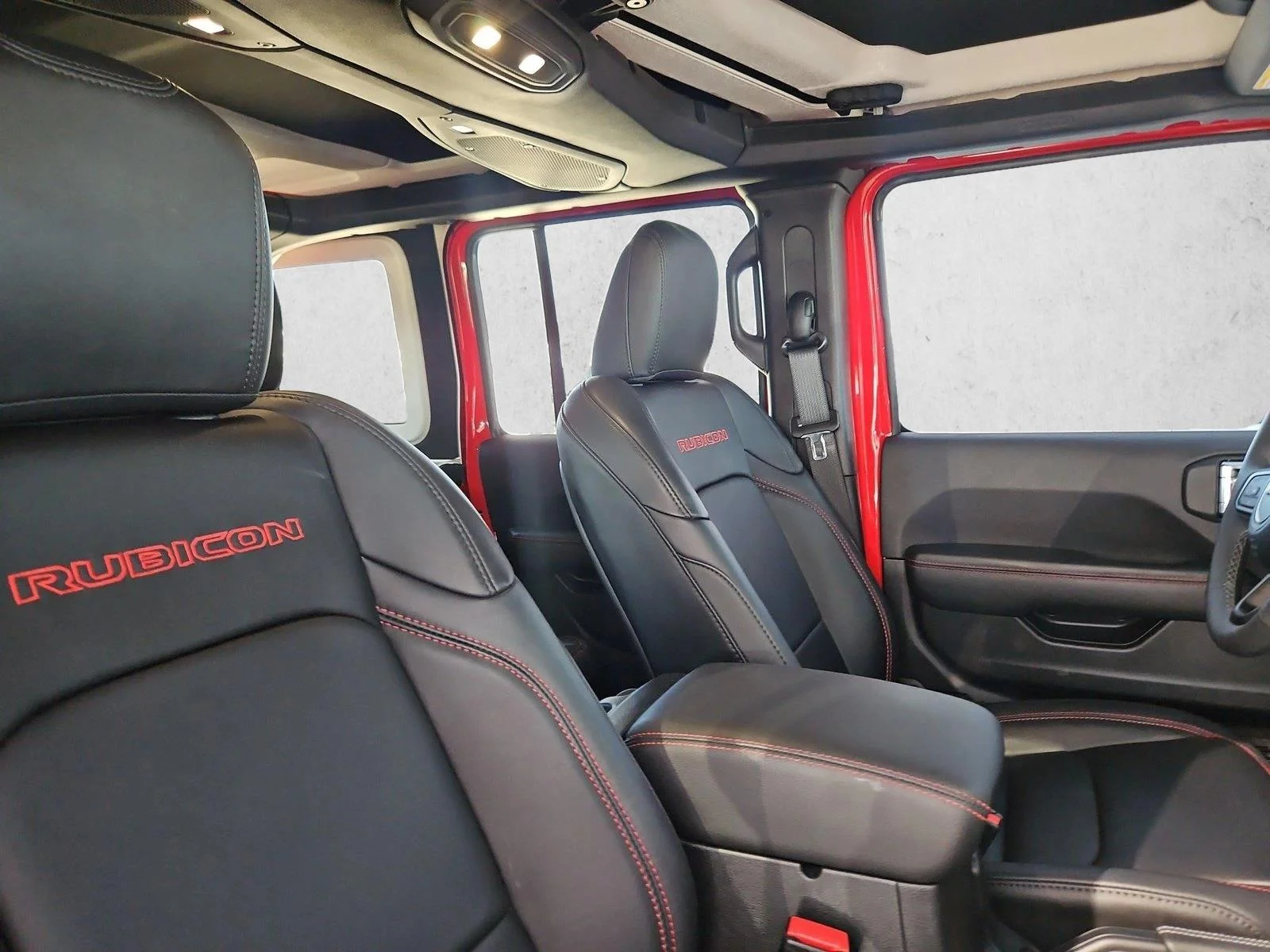 Used 2025 Firecracker Red Clearcoat Jeep Rubicon X image 19