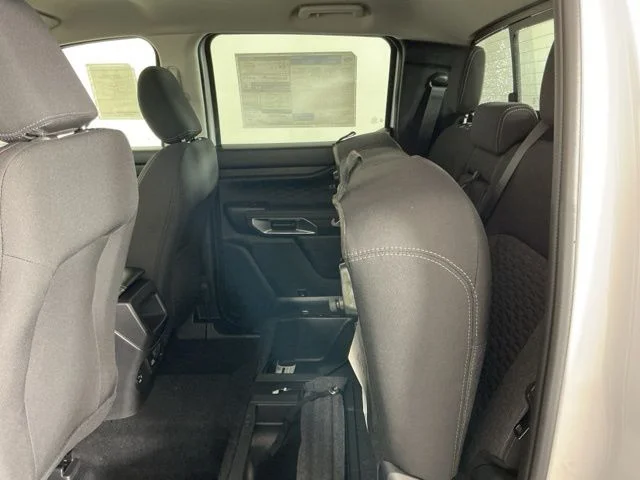New 2025 Oxford White Ford XLT image 27