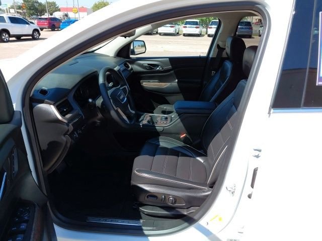 Used 2023 White GMC Denali image 27