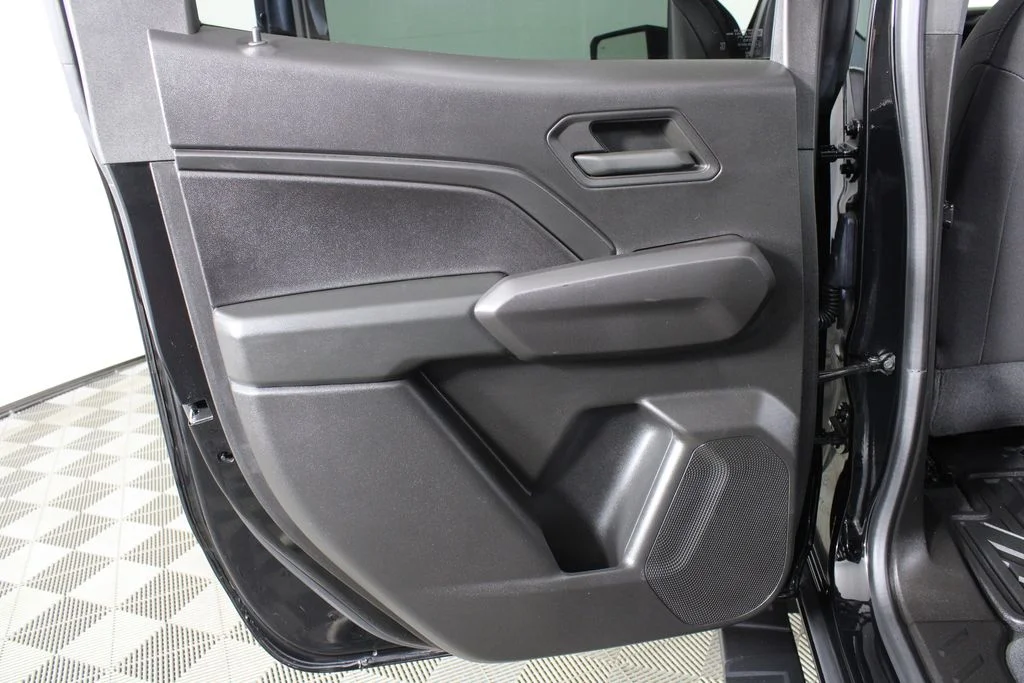 Used 2023 Black Chevrolet Trail Boss image 11