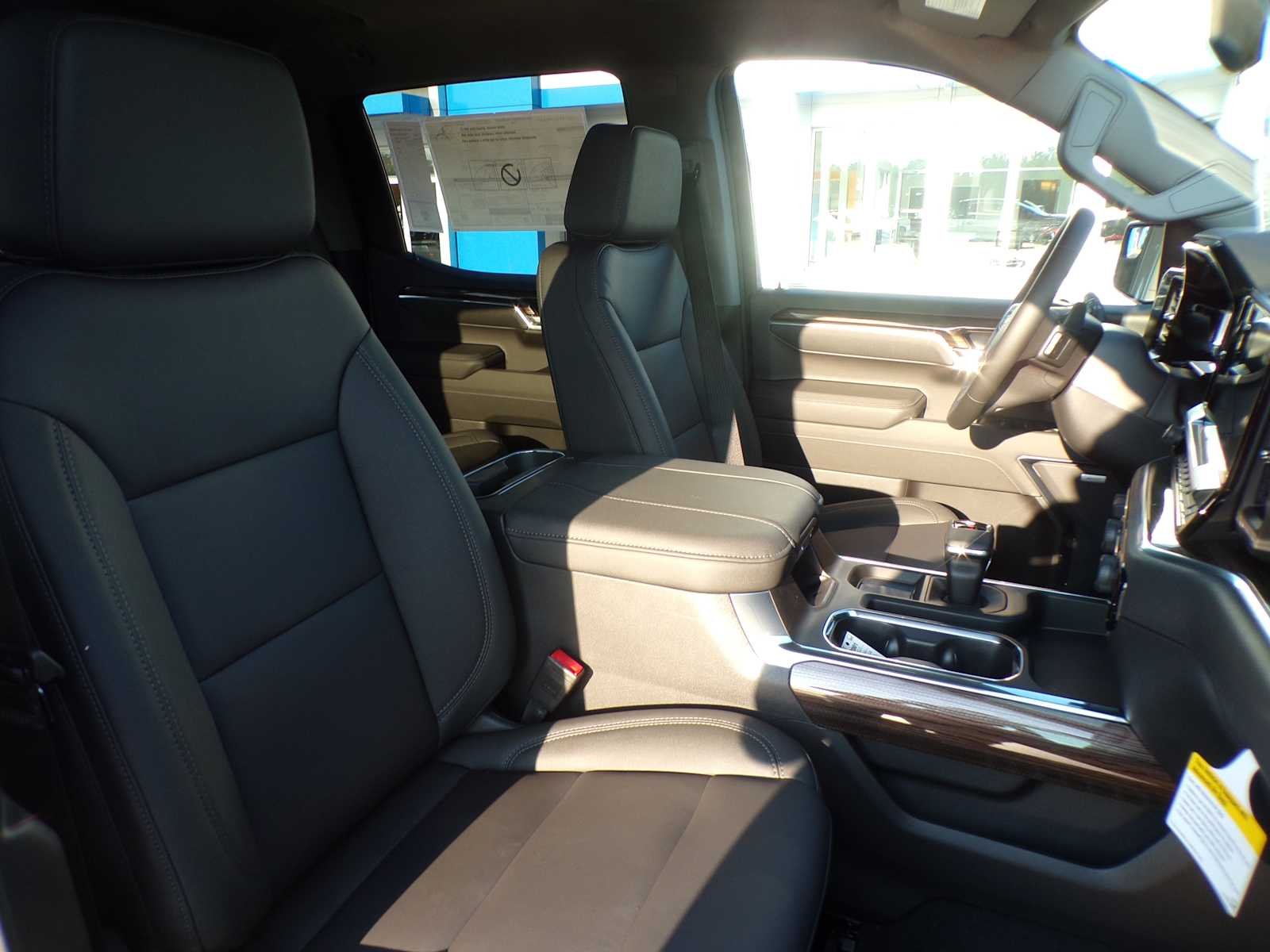 2026 Chevrolet Silverado 1500 RST - Photo 17