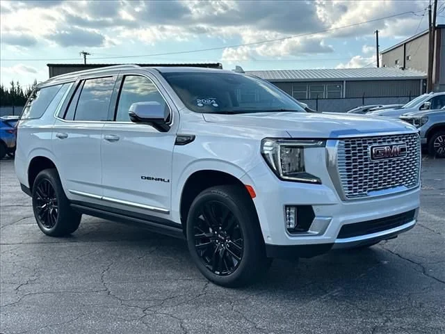 Certified Used 2024 White Frost Tricoat GMC Denali image 2