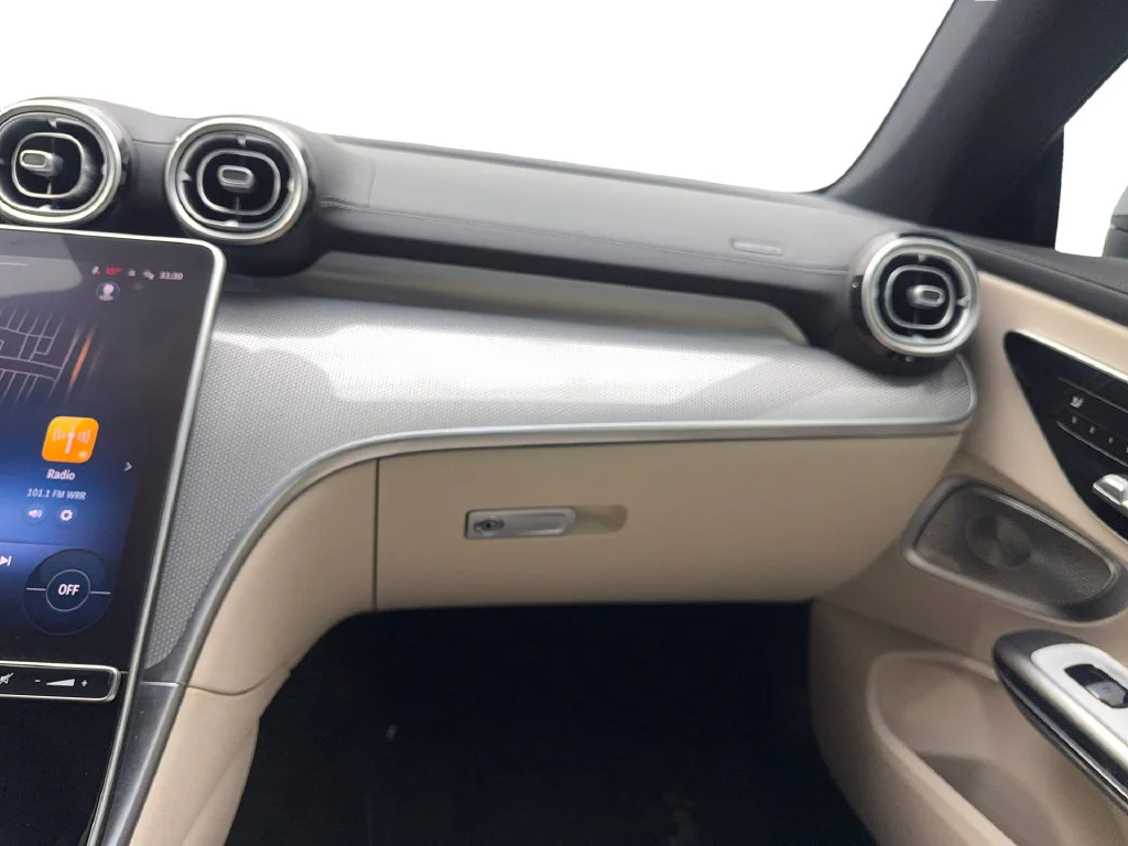 Used 2024 Silver Mercedes-Benz CLE 450 image 41