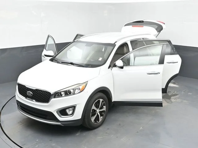 Used 2016 Snow White Pearl Kia EX image 54