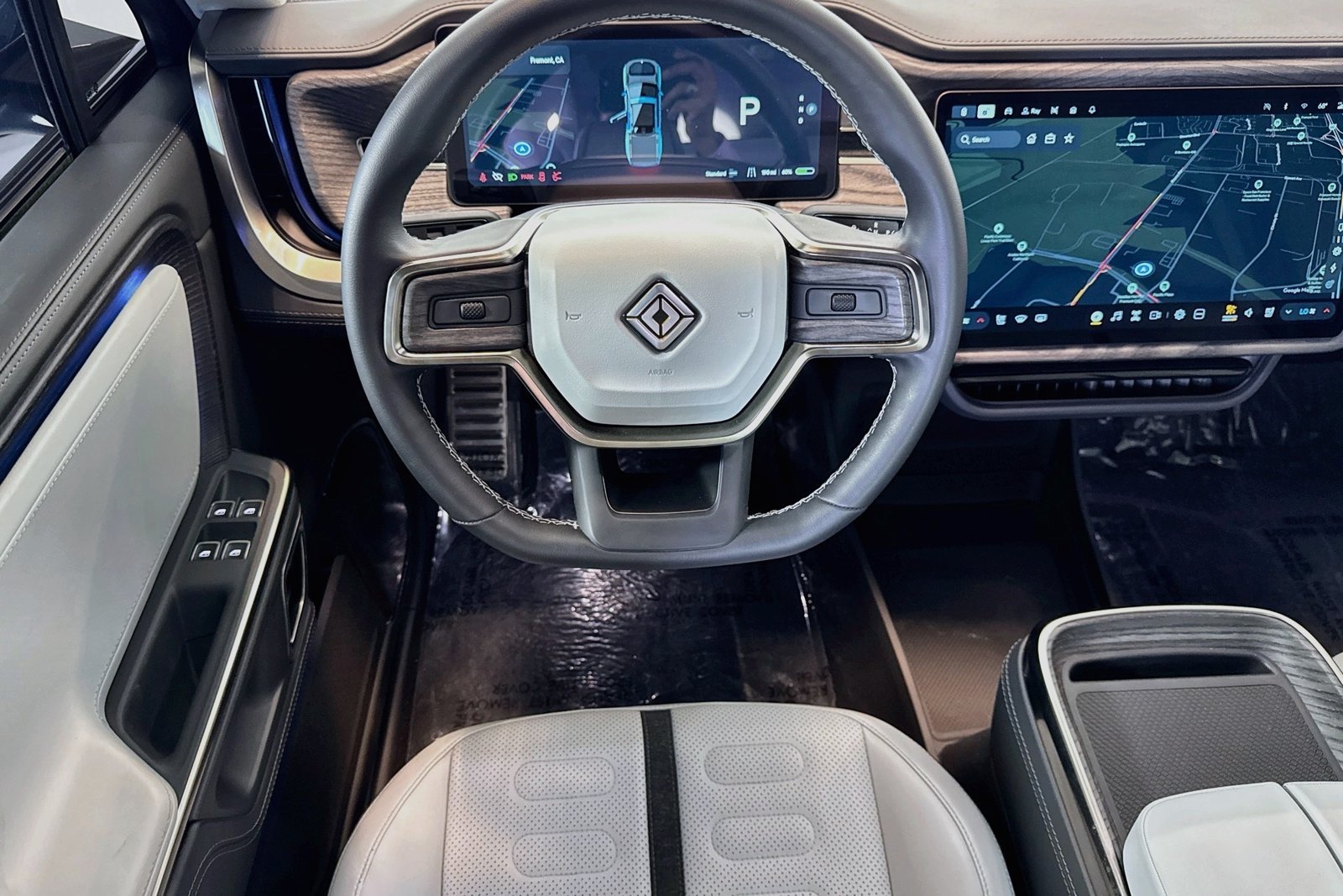Used 2022 Rivian Blue Rivian Adventure Package image 18