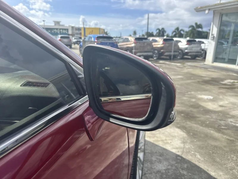 Used 2015 Red Lexus  image 12