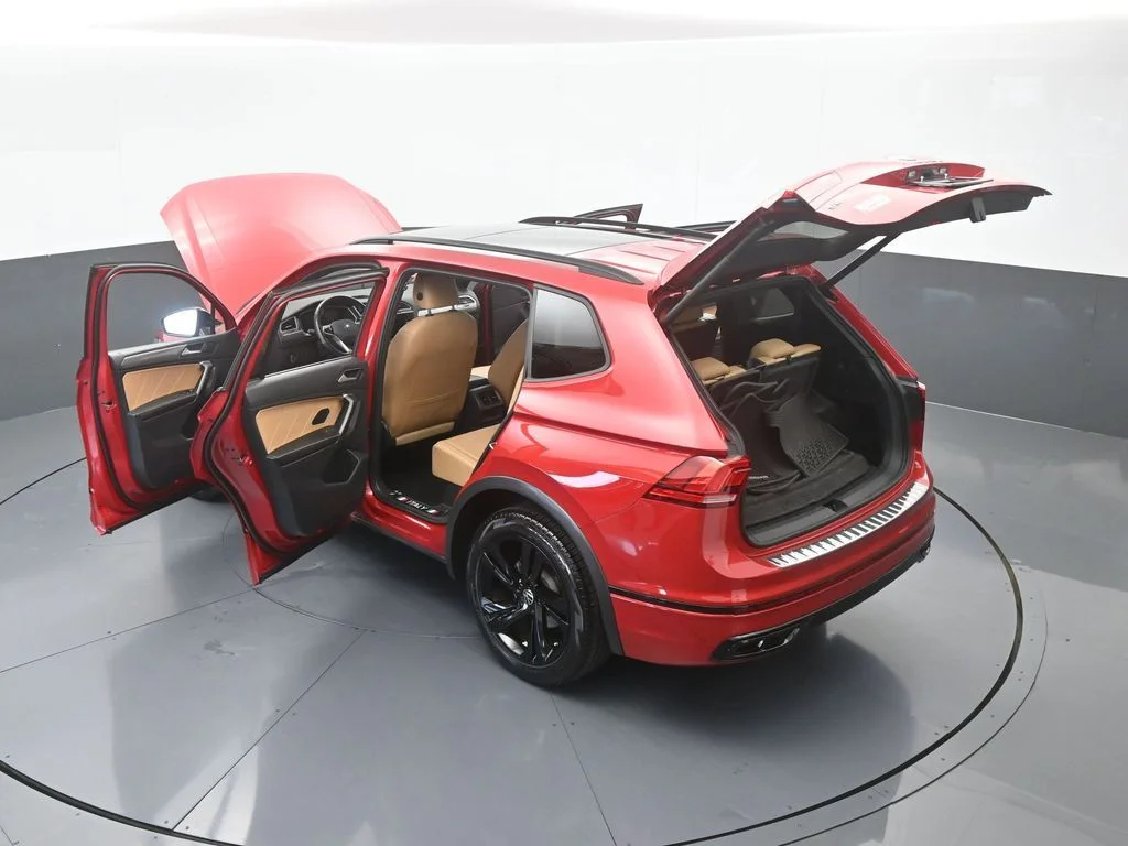Used 2024 Red Metallic Volkswagen 2.0T SE R-Line Black image 71