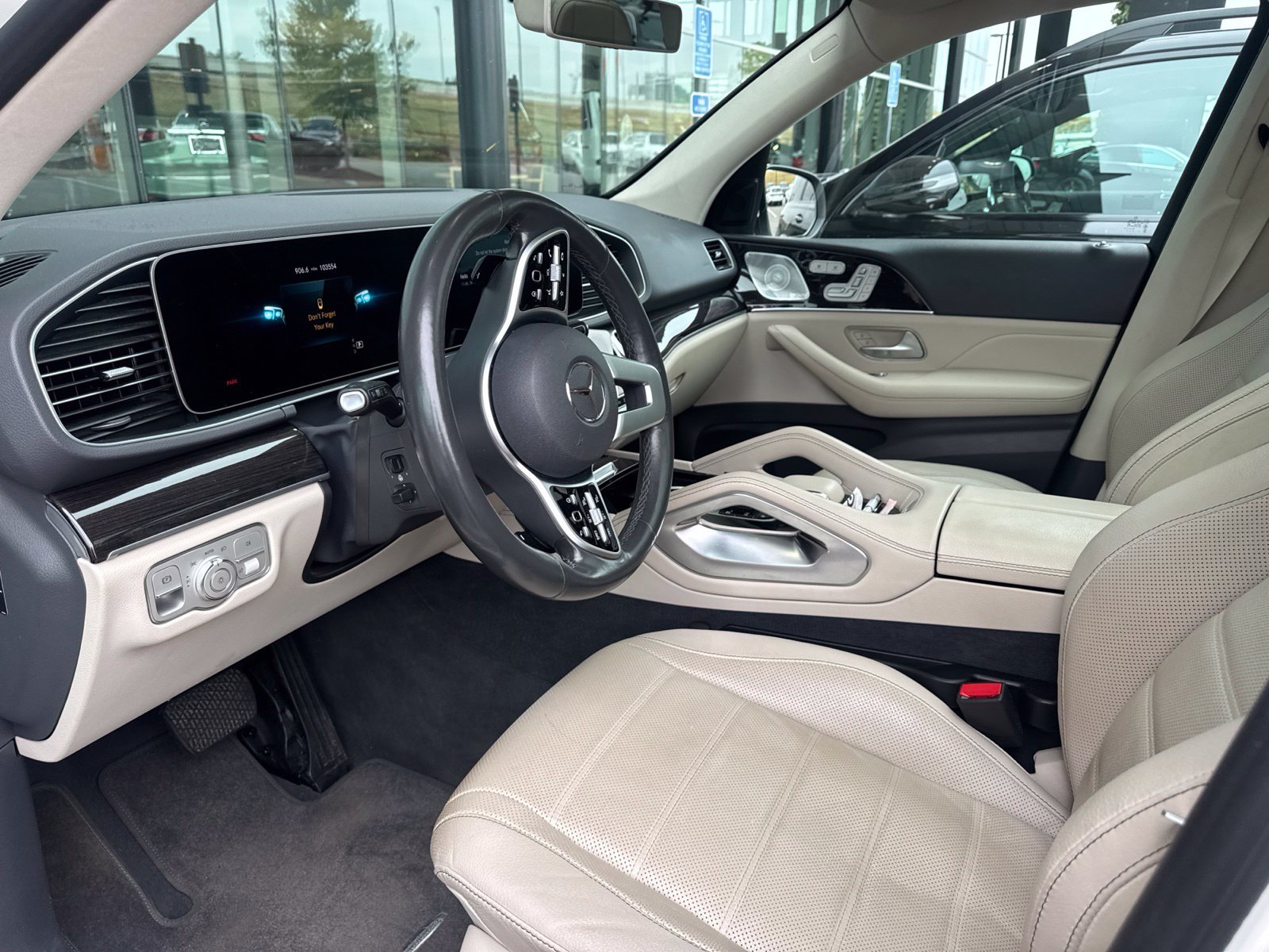 Used 2020 White Mercedes-Benz GLE 350 image 6