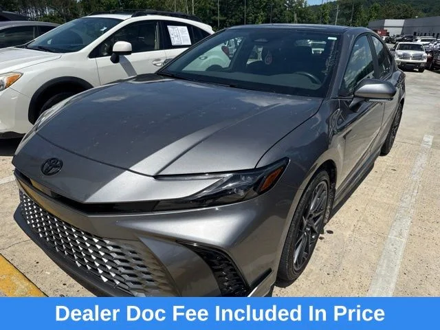 Used 2025  Toyota XSE image 1