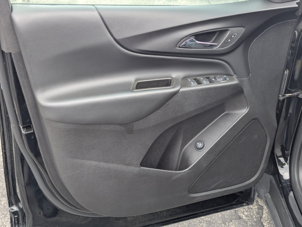 2024 Chevrolet Equinox LT - Photo 20