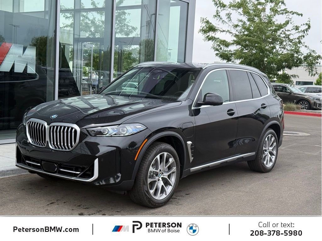 2026 BMW X5 xDrive50e's photo