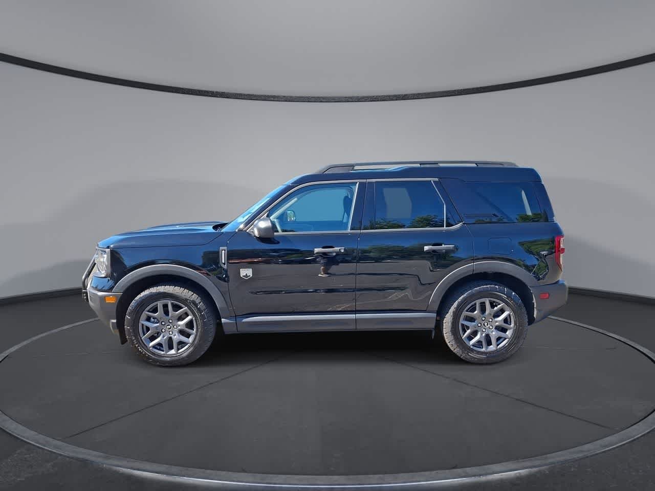 Used 2025 Shadow Black Ford Big Bend image 5
