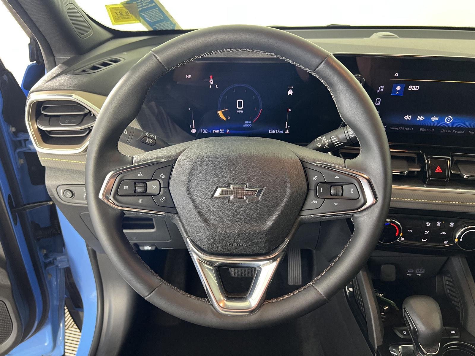 Used 2024 Fountain Blue Chevrolet ACTIV image 8