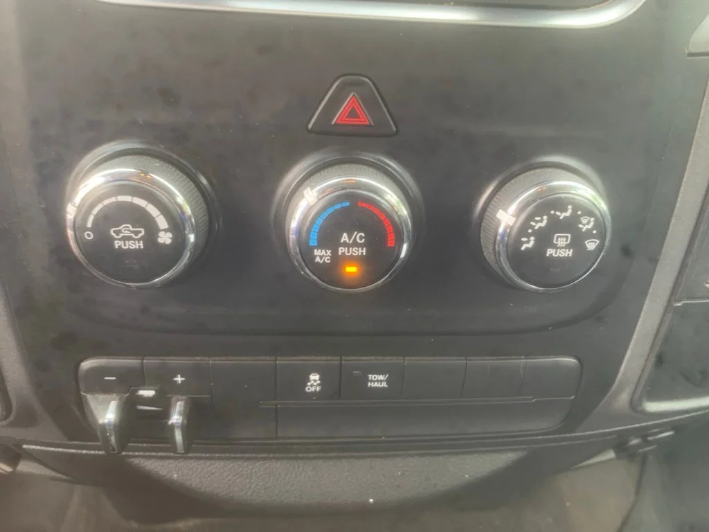 Used 2015 Brilliant Black Crystal Pearlcoat Ram Express image 16