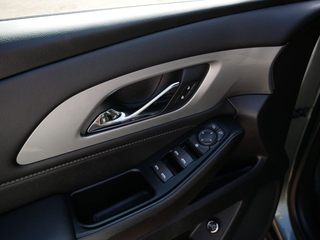 Certified Used 2023  Chevrolet LT image 18