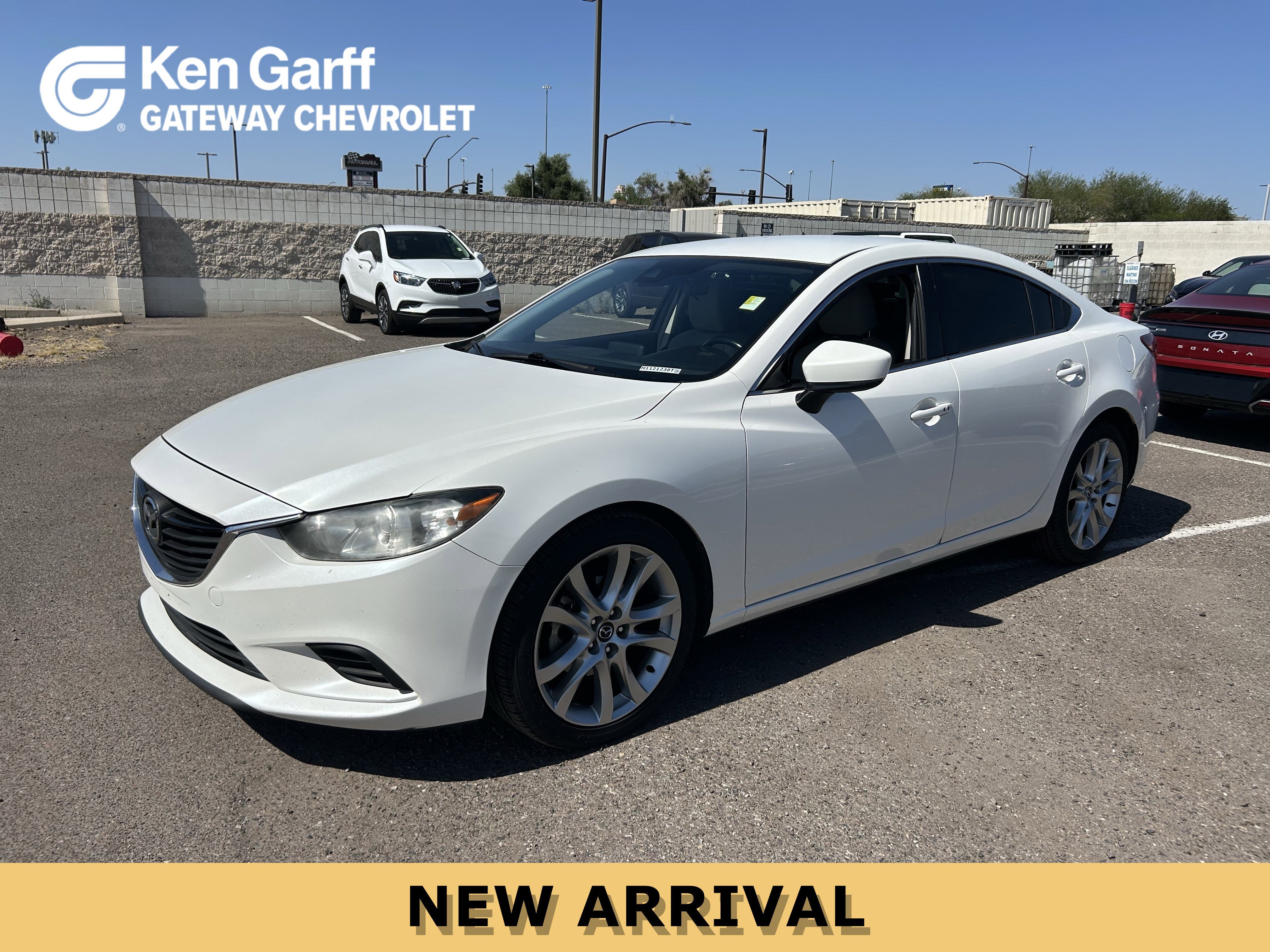2017 Mazda EZ-6 i Touring Auto's photo
