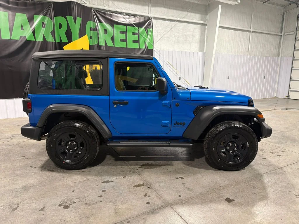 Certified Used 2025 Hydro Blue Pearlcoat Jeep Sport image 5
