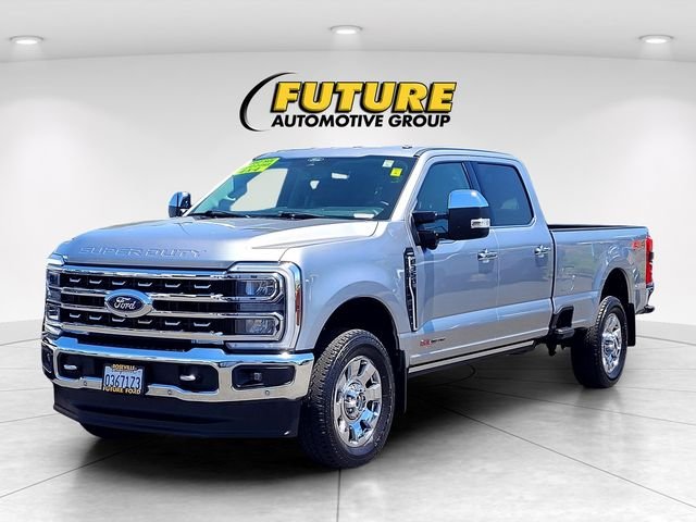 Used 2024 Silver Ford Lariat image 8