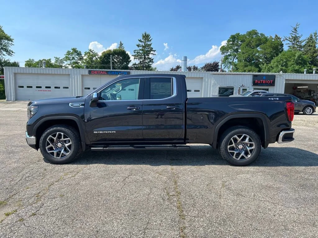 Used 2026 Silver GMC SLE image 6