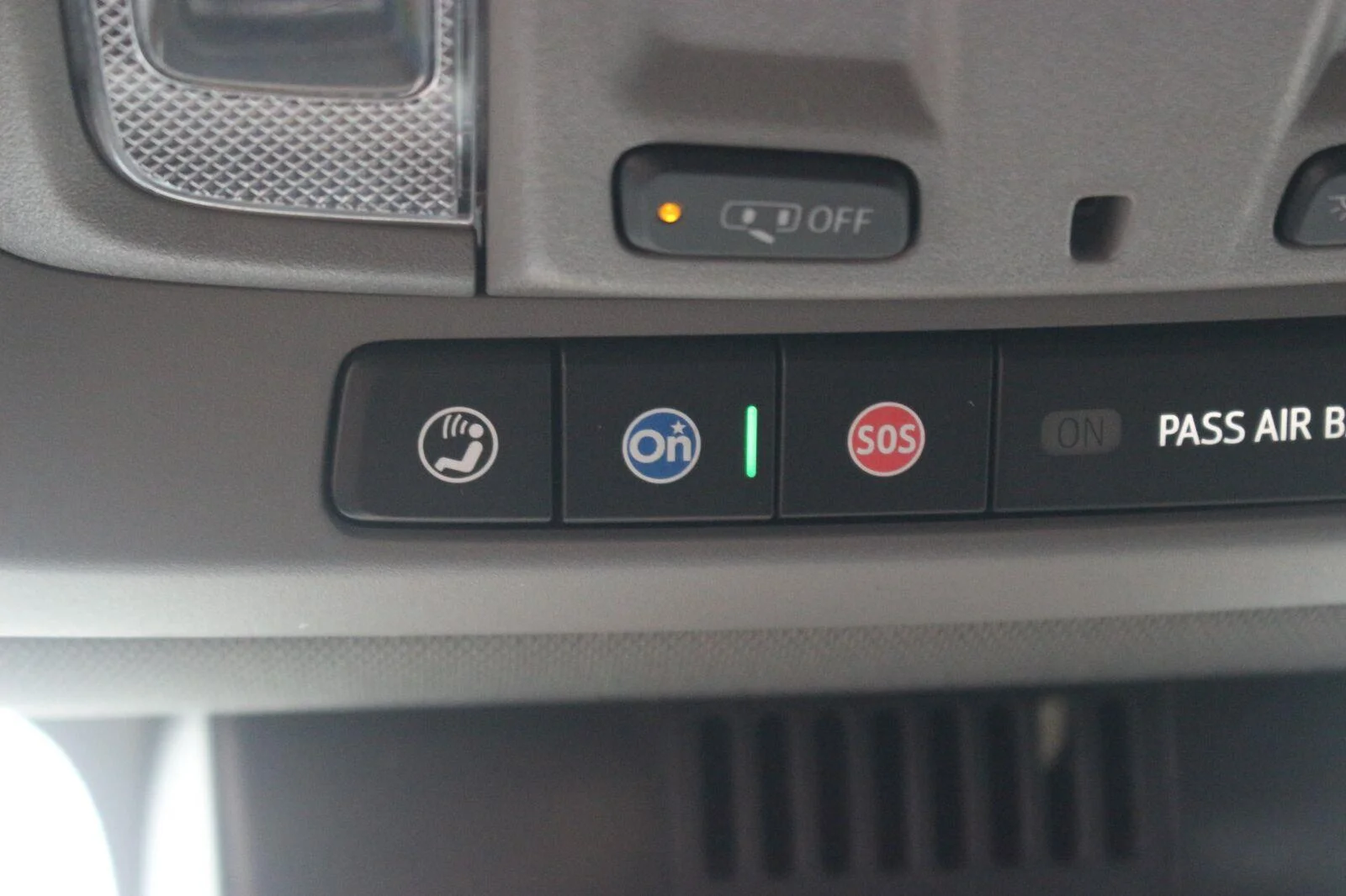 Used 2025 Sterling Metallic GMC SLT image 32