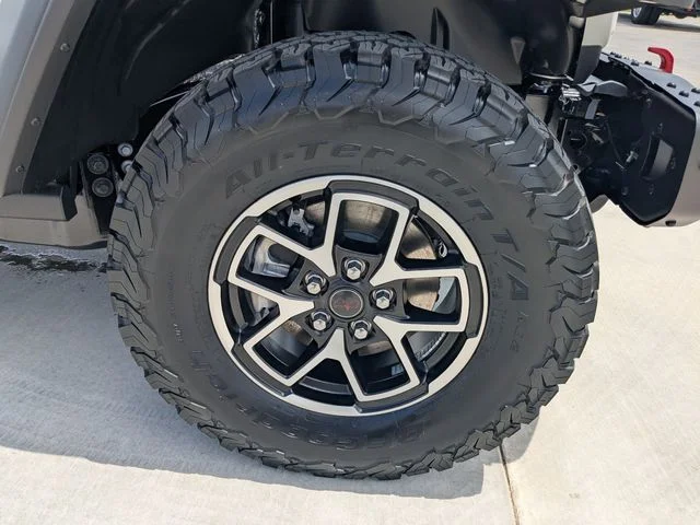 New 2026 White Jeep Rubicon image 9