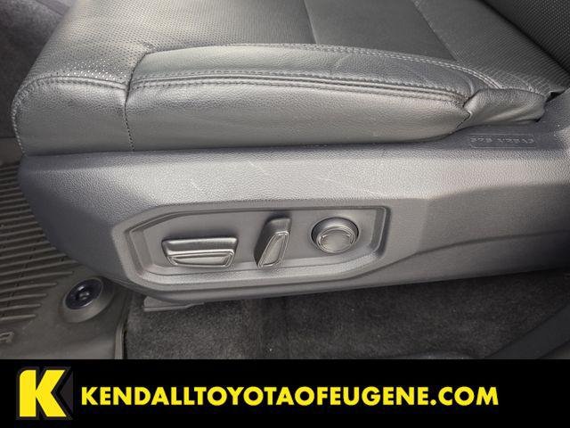 Certified Used 2025 MIDNIGHT BLACK METALLIC Toyota  image 26