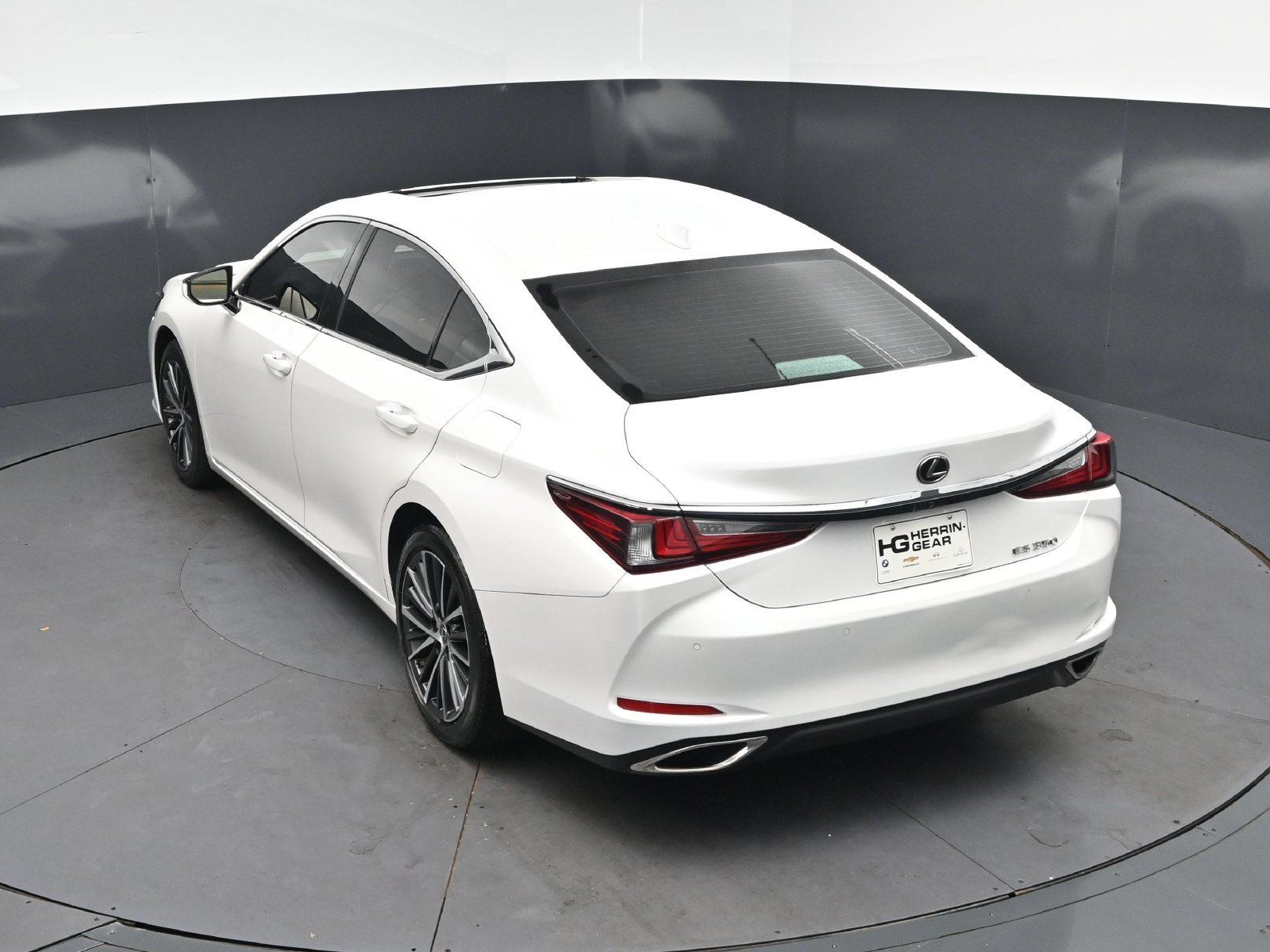 Certified Used 2024 White Lexus 350 image 33