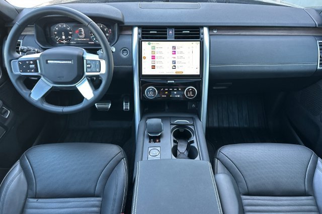Certified Used 2025 Black Land Rover Dynamic SE image 12