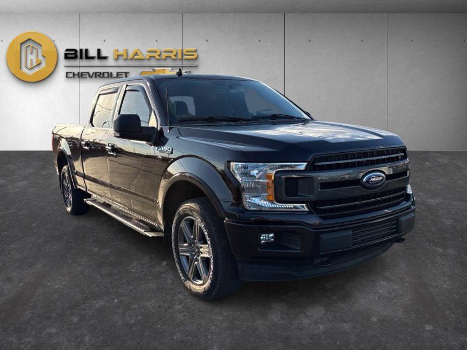 Used 2020 Red Ford XLT image 1