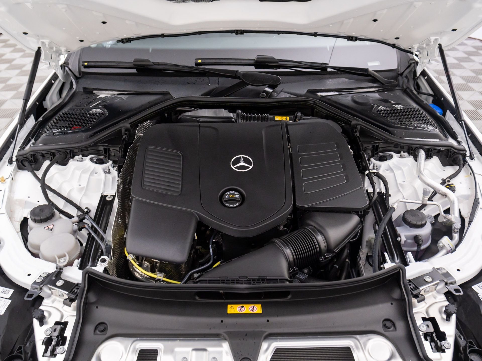 New 2026 White Mercedes-Benz E 350 image 30