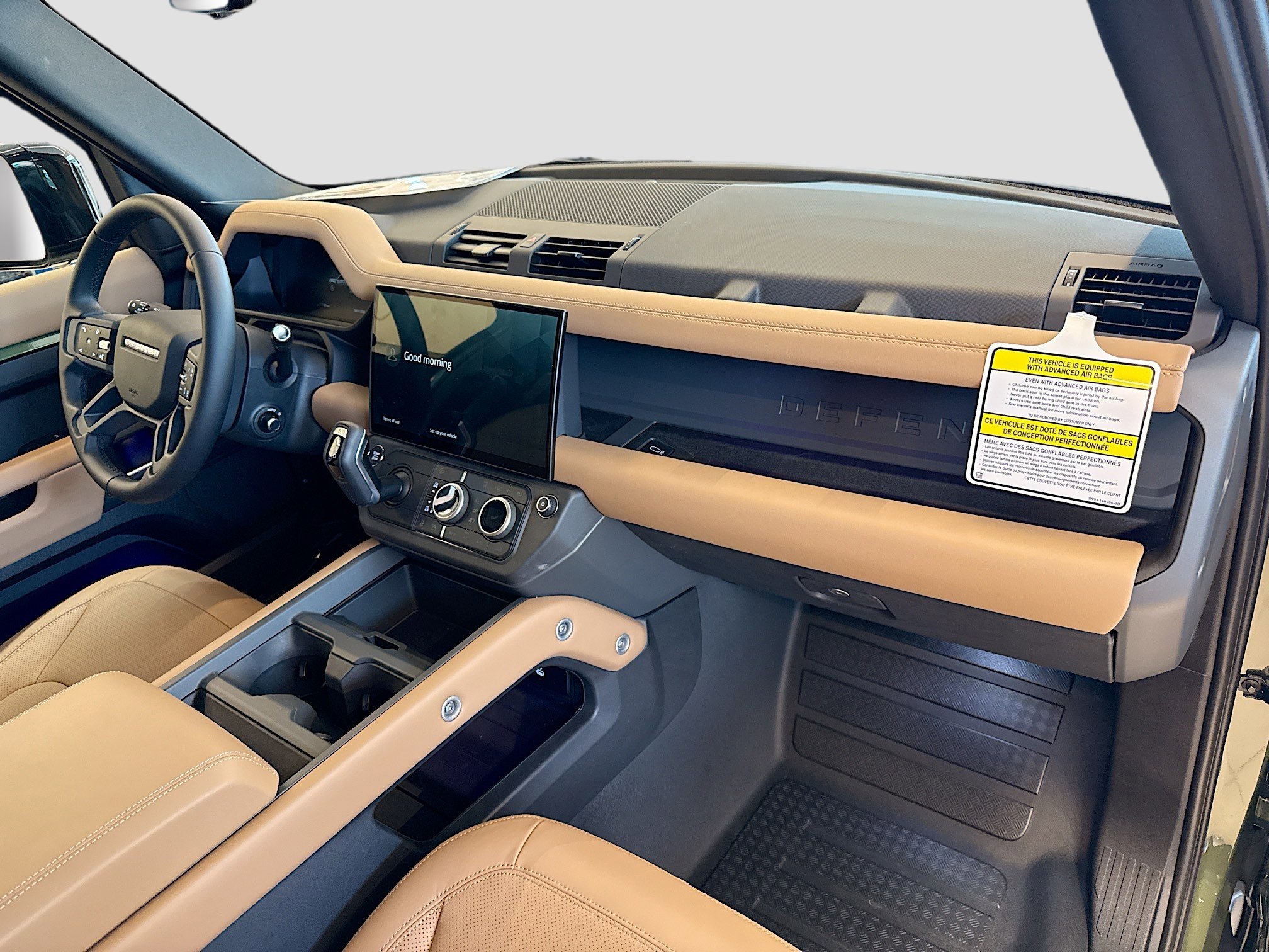 New 2026 Woolstone Green Land Rover X-Dynamic SE image 14