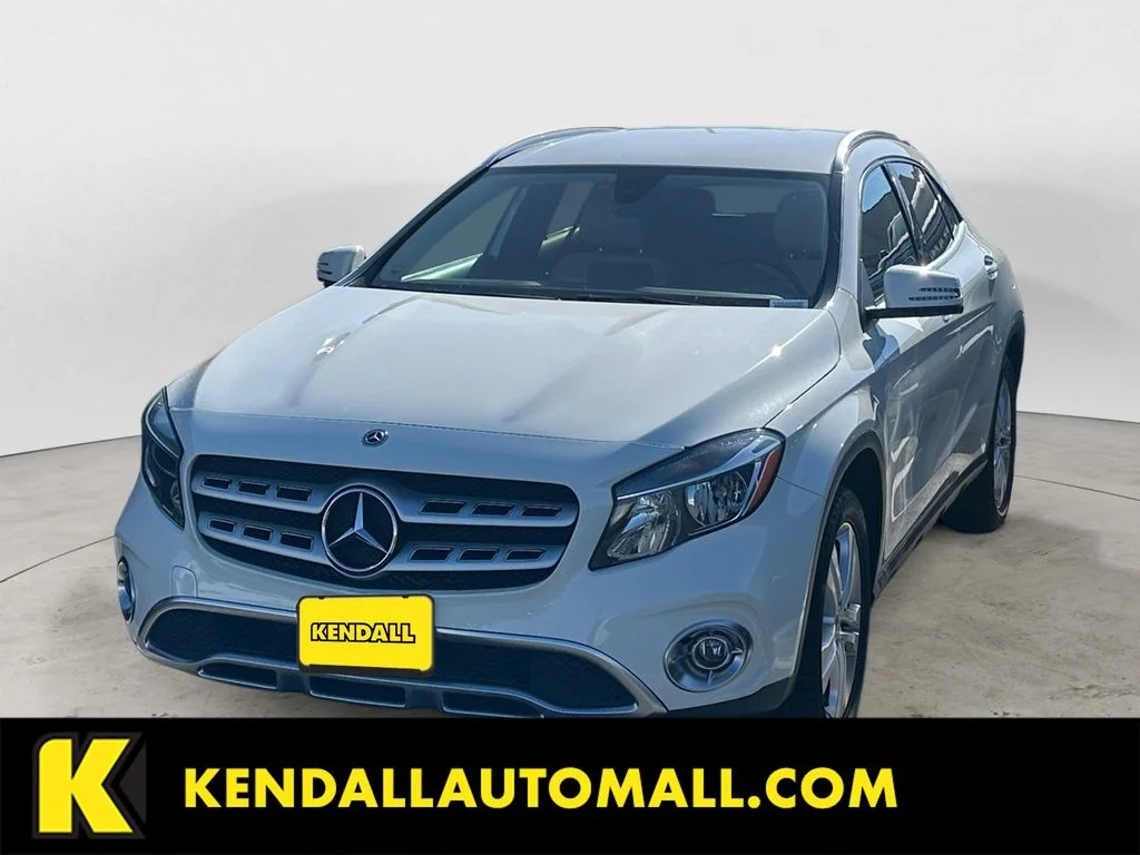 2018 Mercedes-Benz GLA GLA250's photo