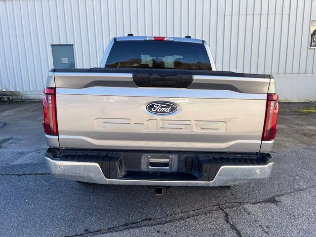 Used 2025 Silver Ford XLT image 6