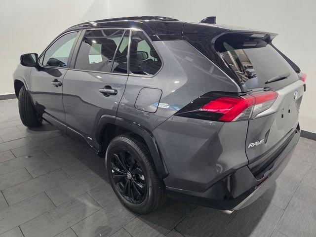 Used 2025 Gray Toyota XSE image 3