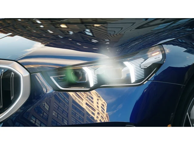 New 2027 Tanzanite Blue II Metallic BMW  image 6