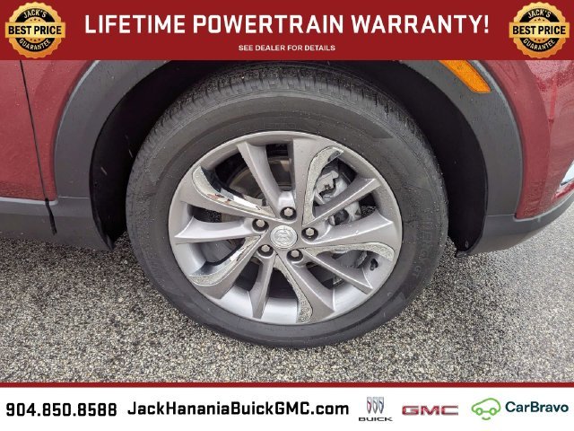 Used 2023 Red Buick Essence image 11