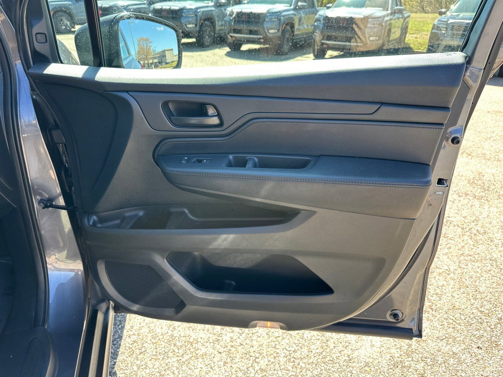 Used 2023 Gray Honda EX-L image 12