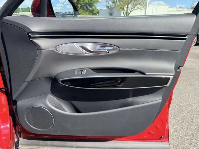 Used 2025 Red Genesis 2.5T image 8