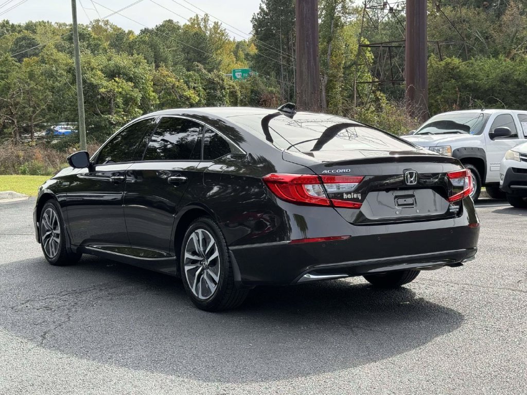 Used 2018 Black Honda Touring image 25