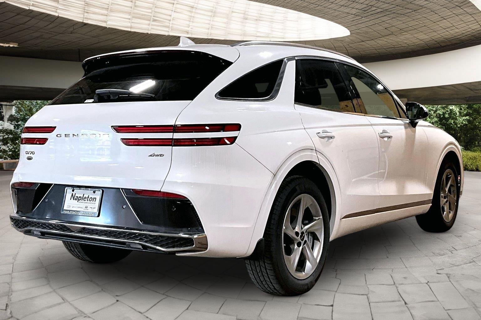 New 2026 Uyuni White Genesis 2.5T image 19