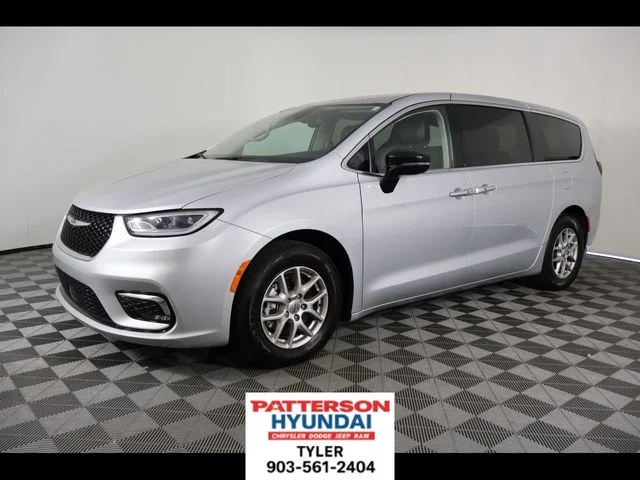 Pre-Owned 2024 Chrysler Pacifica Touring L