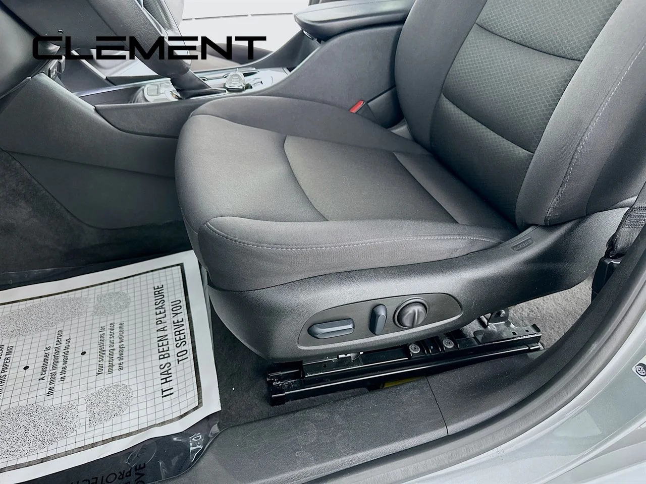 Used 2024 Sterling Gray Metallic Chevrolet LT image 28