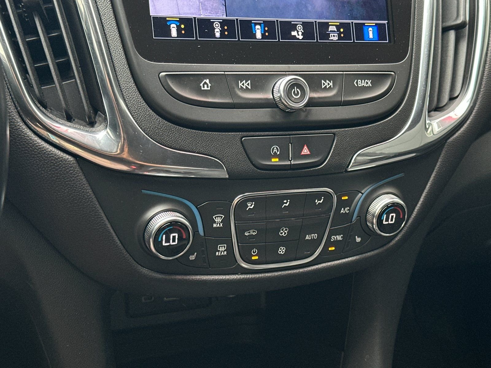 Used 2022 Blue Glow Metallic Chevrolet LT image 20