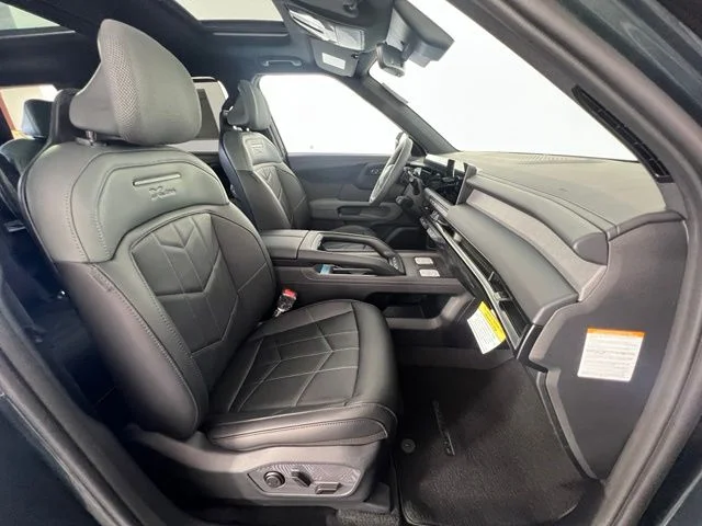 New 2027 Black Kia X-Line SX image 39