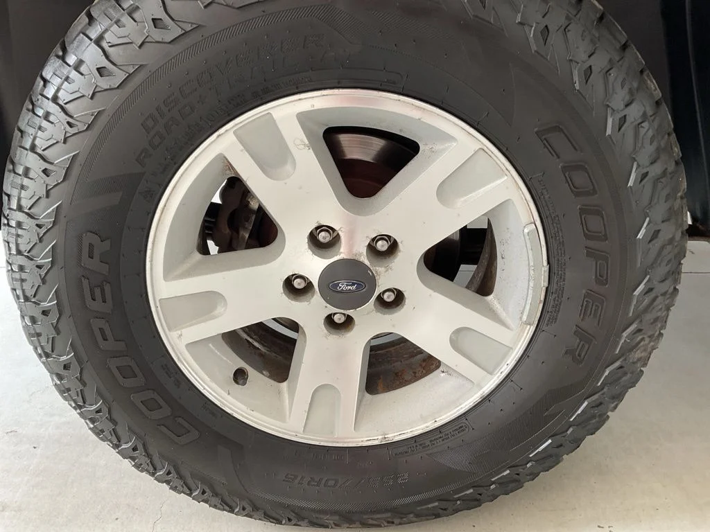 Used 2005  Ford XLT image 30