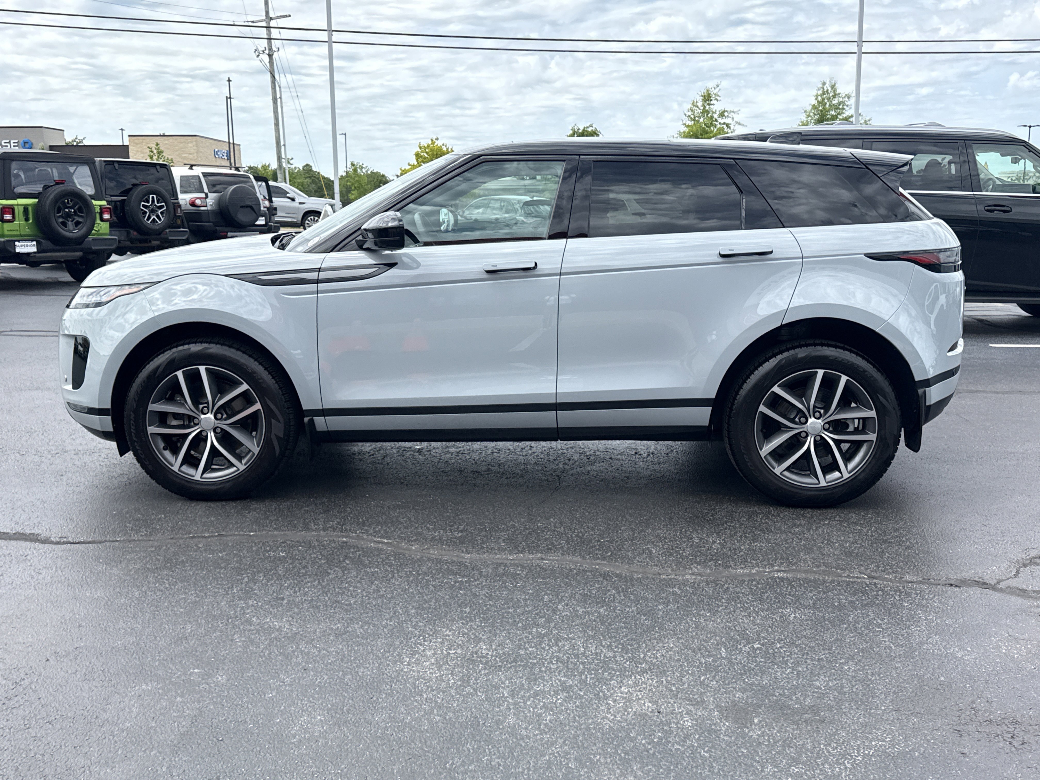 Used 2026 Arroios Grey Metallic Land Rover Core S AWD image 11
